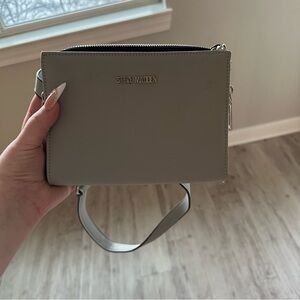 Steve Madden crossbody grey purse